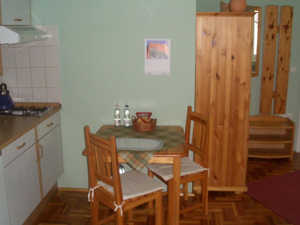 Apartments-Mini-Hotel Csongrád Cameră foto
